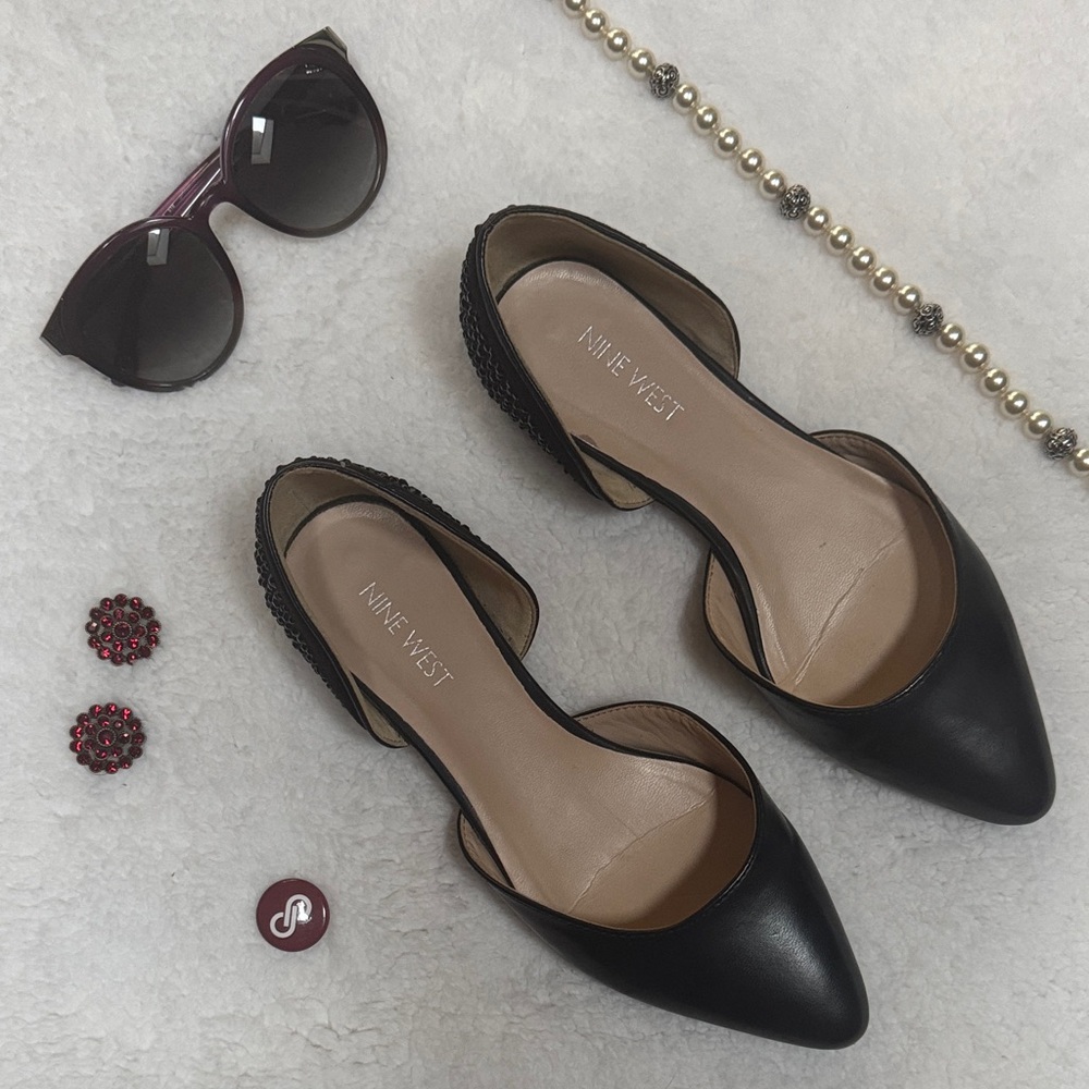 Nine West Black Pointed Embellished Flats Size 6